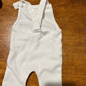 Newborn photo outfit
